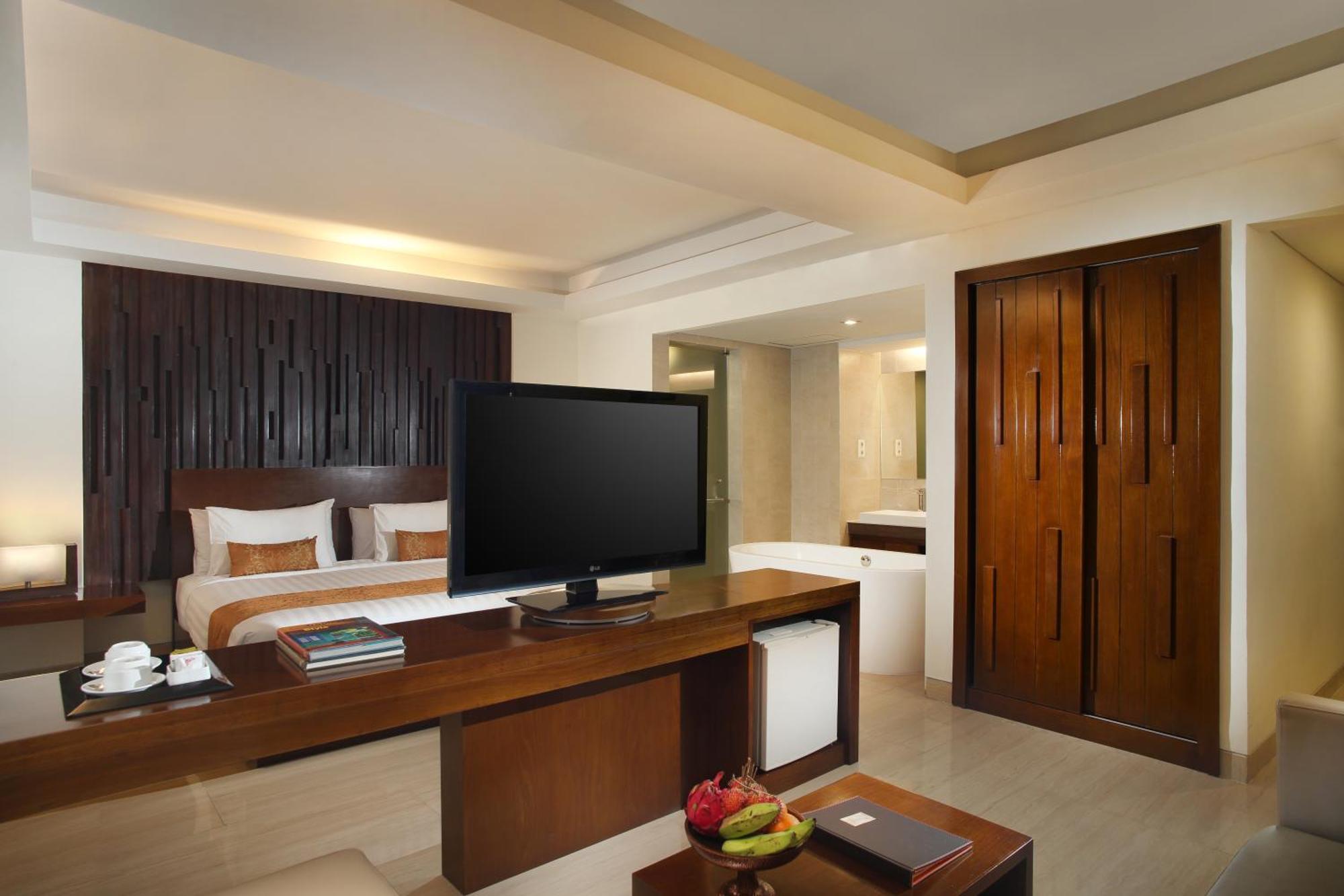 D'Primahotel Seminyak Exterior photo