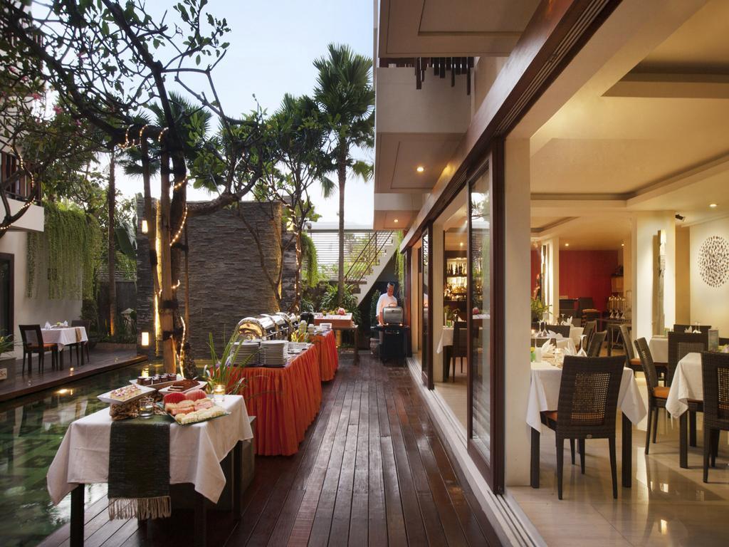 D'Primahotel Seminyak Exterior photo